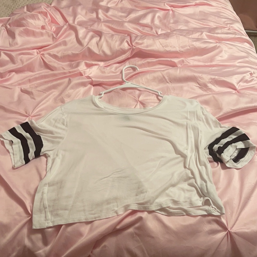 Women’s white and black striped top!